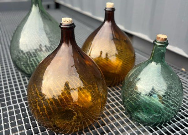 Dame-jeanne : définition et usage dans le vin