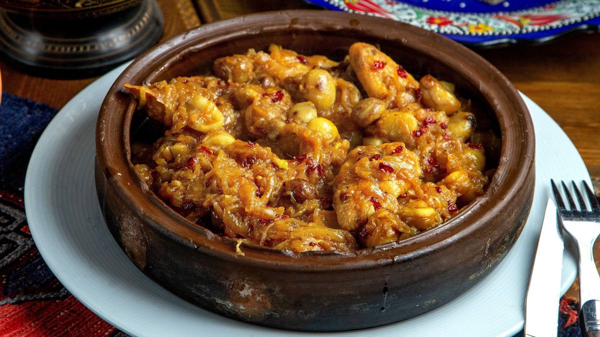 Quel vin avec un tajine ? L’accord qui sent bon les épices
